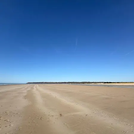 Vakantiehuis La Glycine Baie Du Mont St Michel Dragey